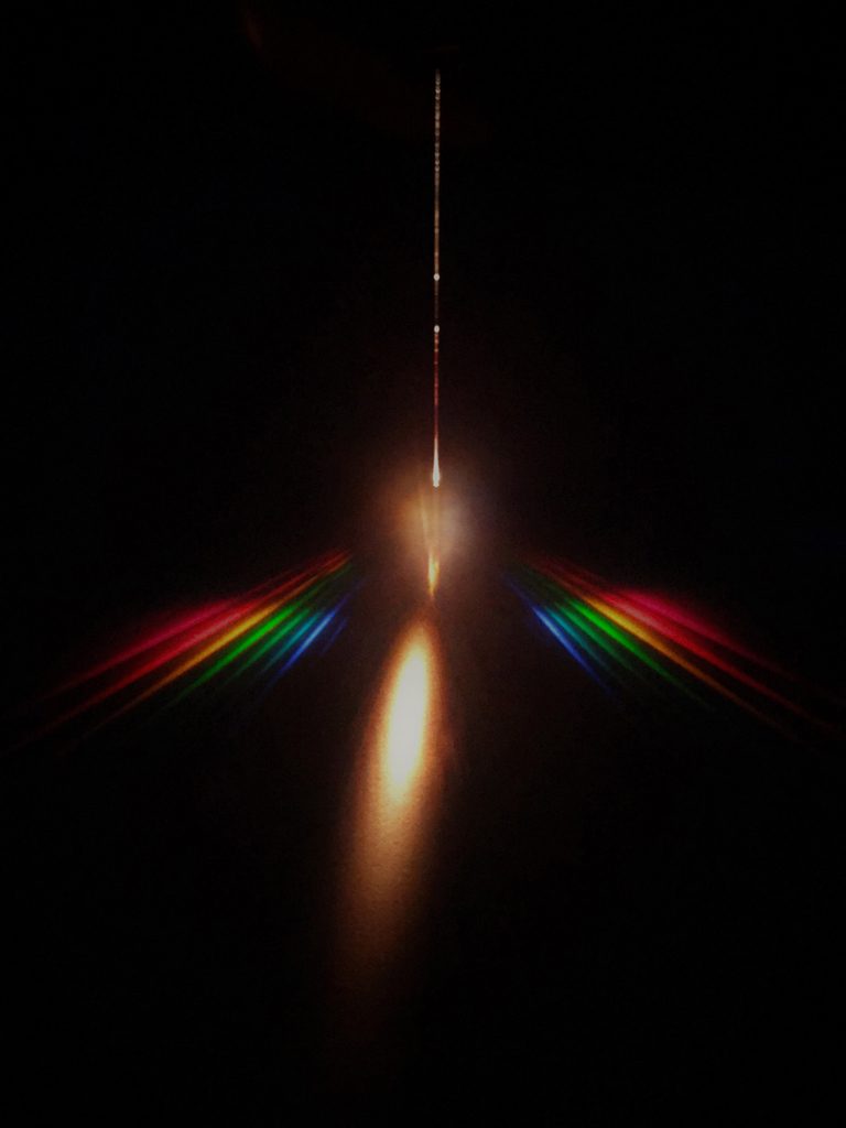 Multi-color laser thumbnail