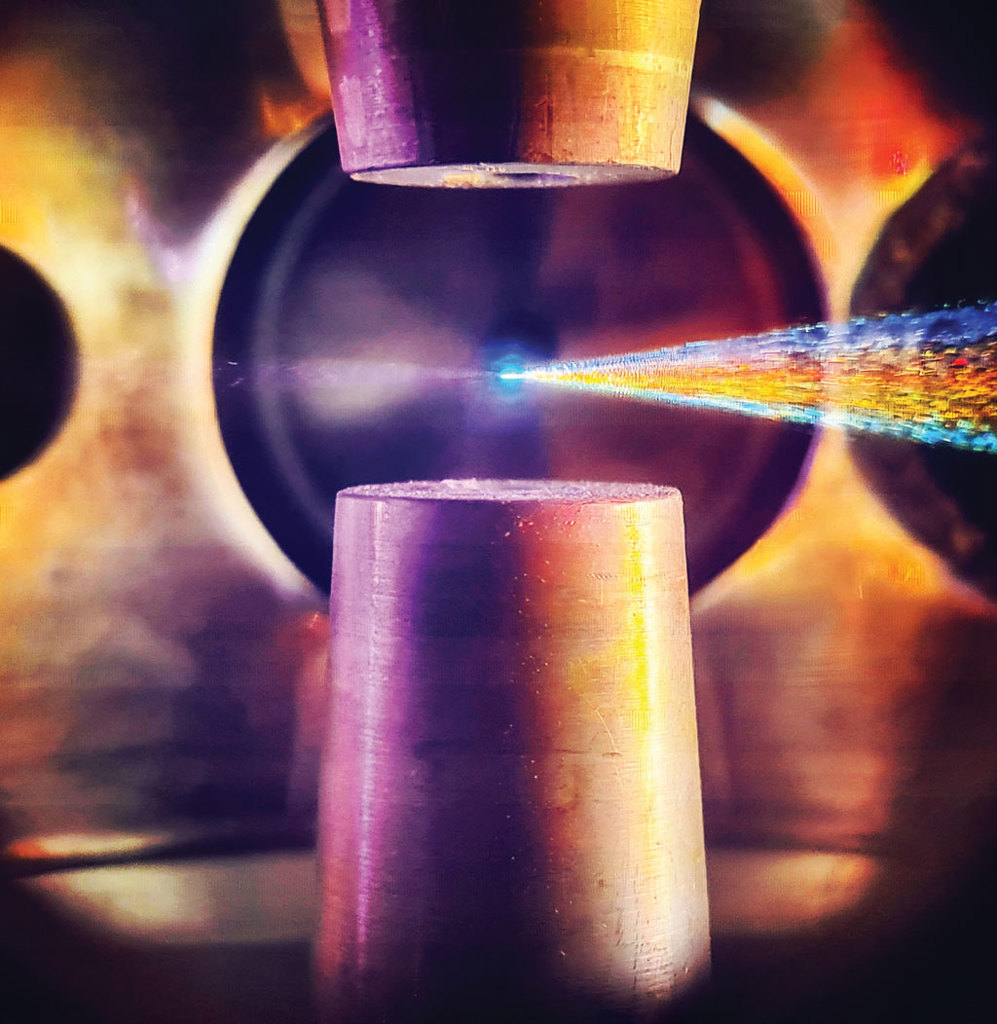 Infrared ultrafast laser thumbnail