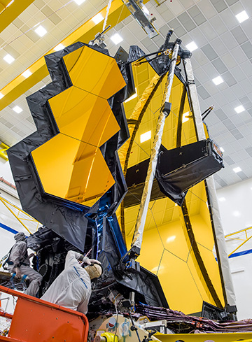 JWST mirror photo