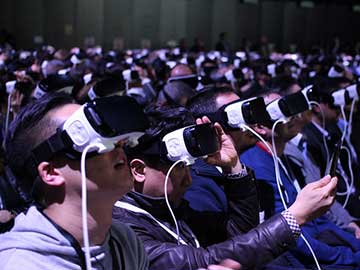 Crowd with VR goggles